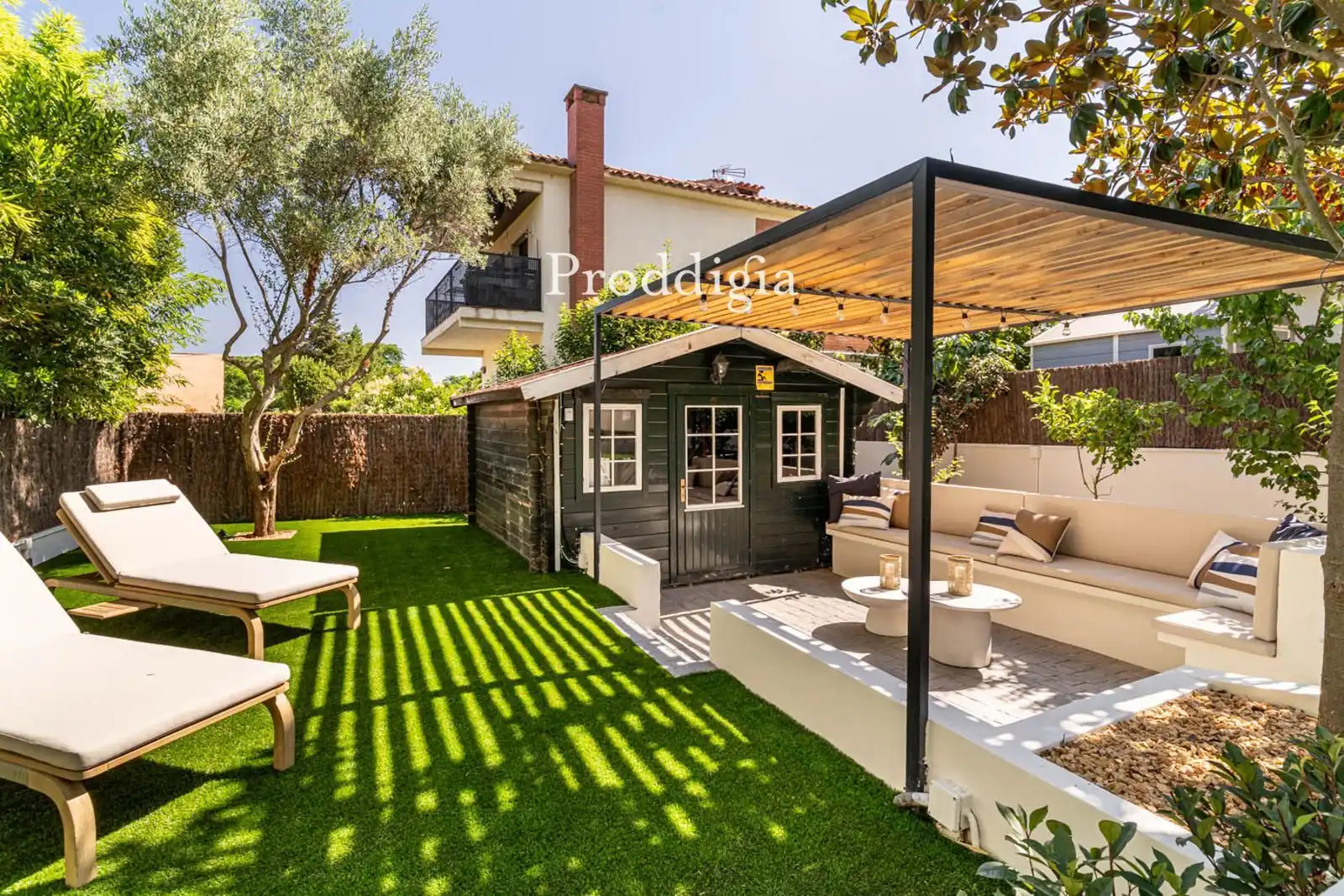 Terrace of Houses for rent in Sant Cugat del Vallès  with Air Conditioner, Swimming Pool and Alarm