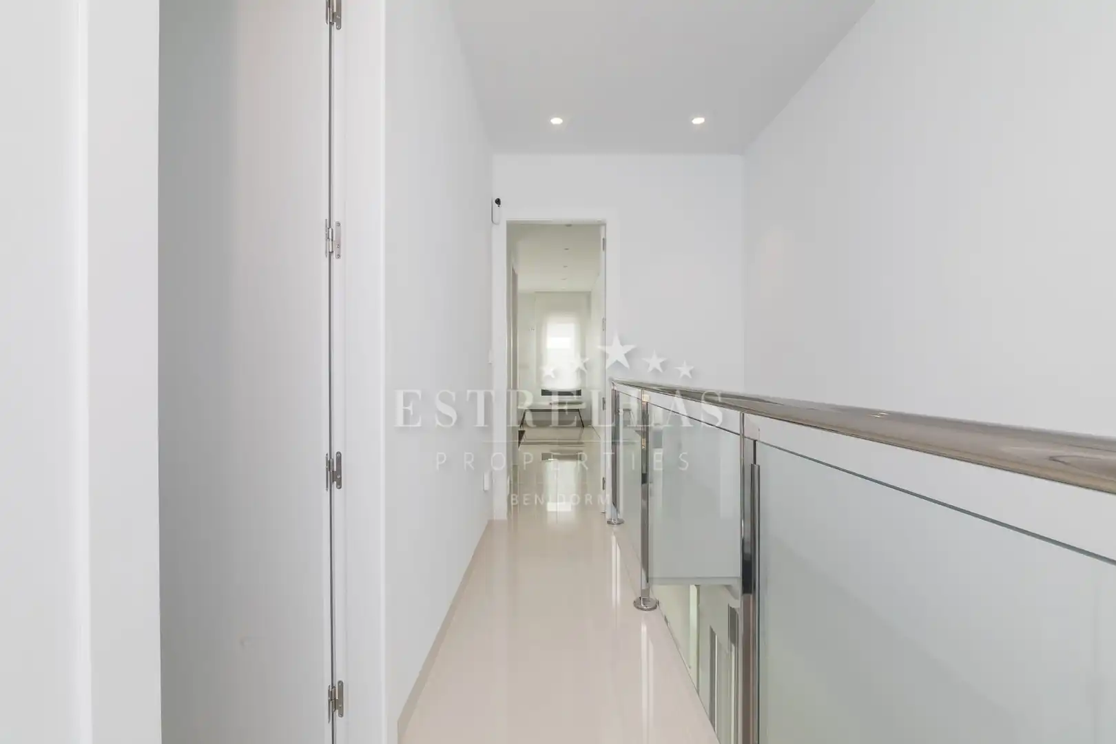 Chalet con piscina en venta en Golf Bahía, imagen 17