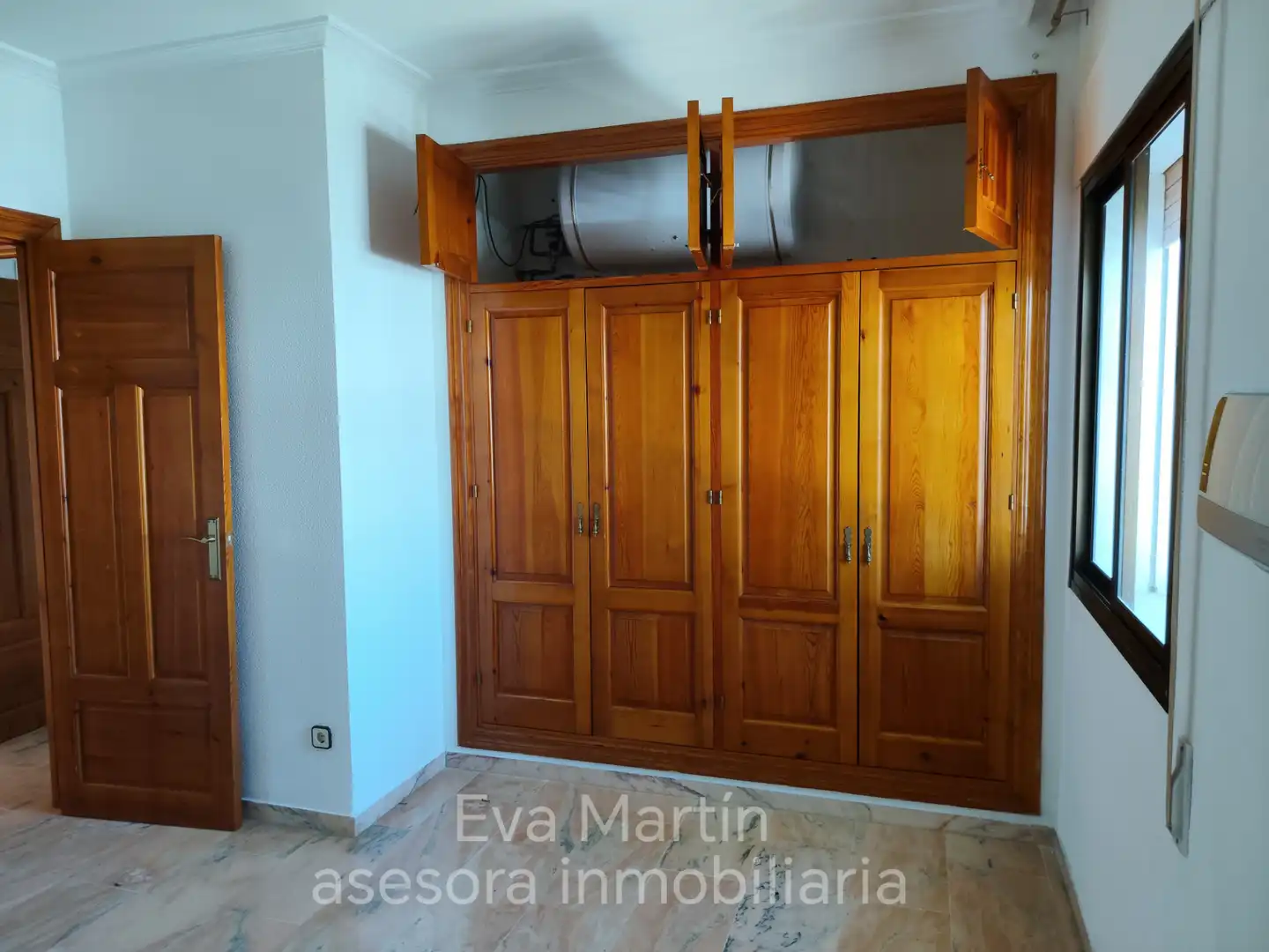 Casa o chalet de alquiler en Montequinto con Aire acondicionado, Calefacción y Jardín privado