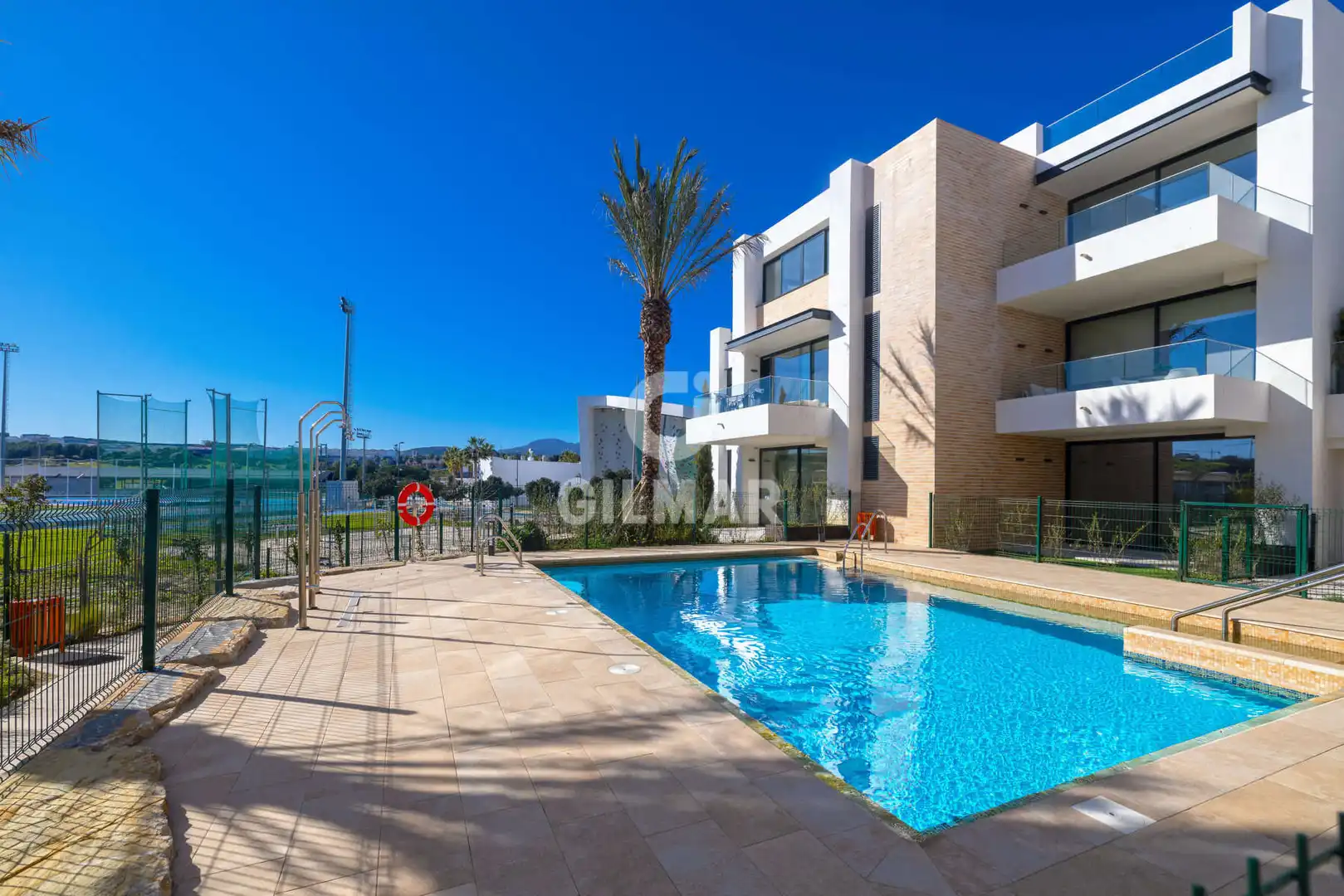Penthouse mit Terrasse zum Verkauf in Estepona Pueblo, imagen 2