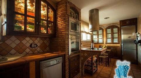 Foto 2 de Casa adosada en venda a Campus Universitario, Cáceres