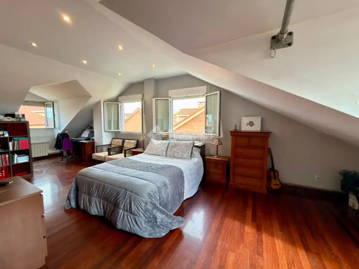 Bedroom of Detached homes for sale in Camargo