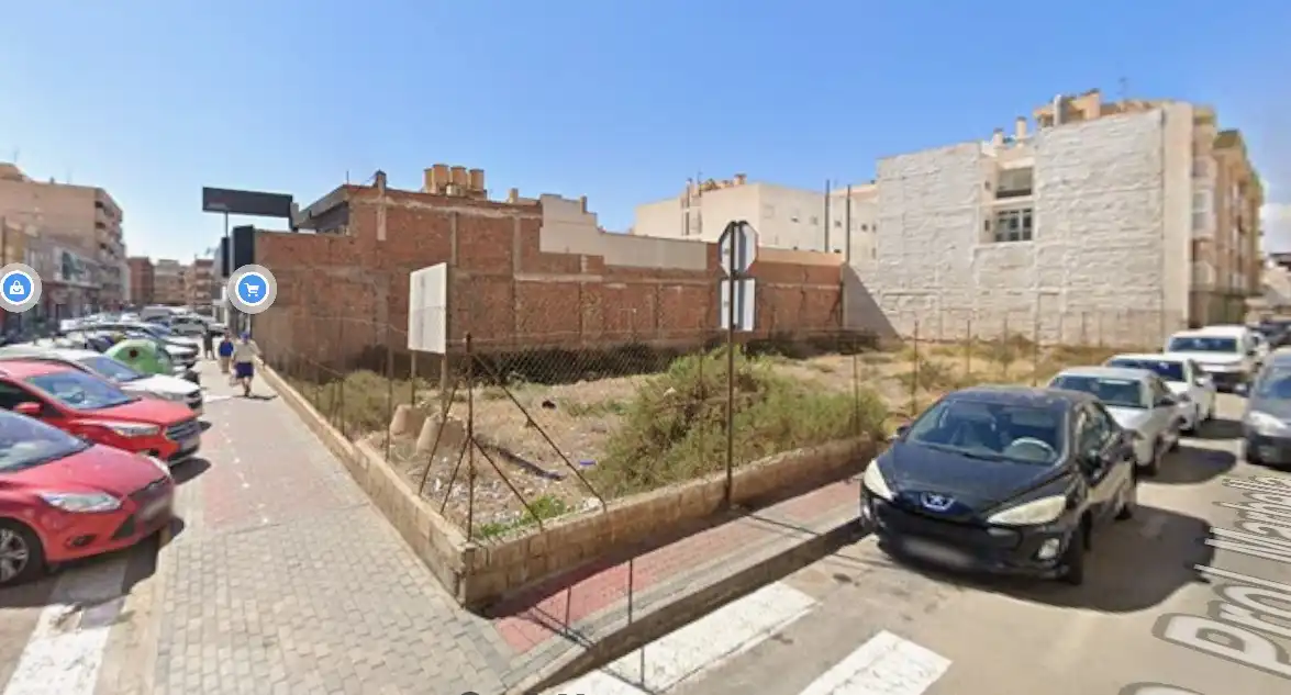 Wohnbaugrundstück zum Verkauf in Calle Ciclista Julián Hernández Zaragoza 20, imagen 2