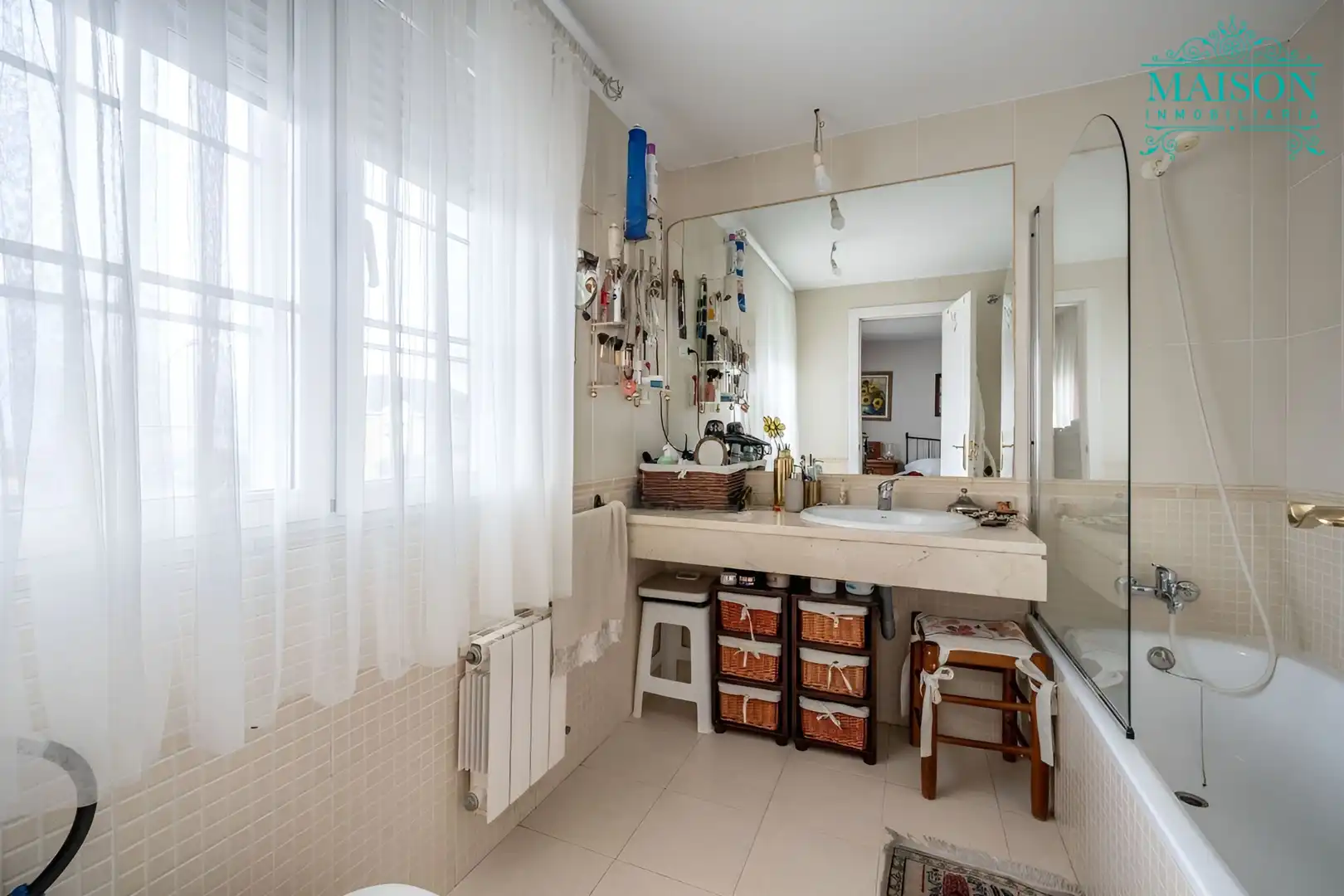 Baño de Casa o chalet en venta en El Casar con Calefacción y Jardín privado