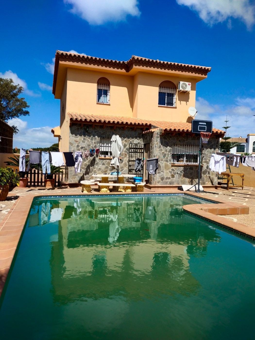 Swimming pool of House or chalet for sale in Chiclana de la Frontera  with Storage room and Swimming Pool