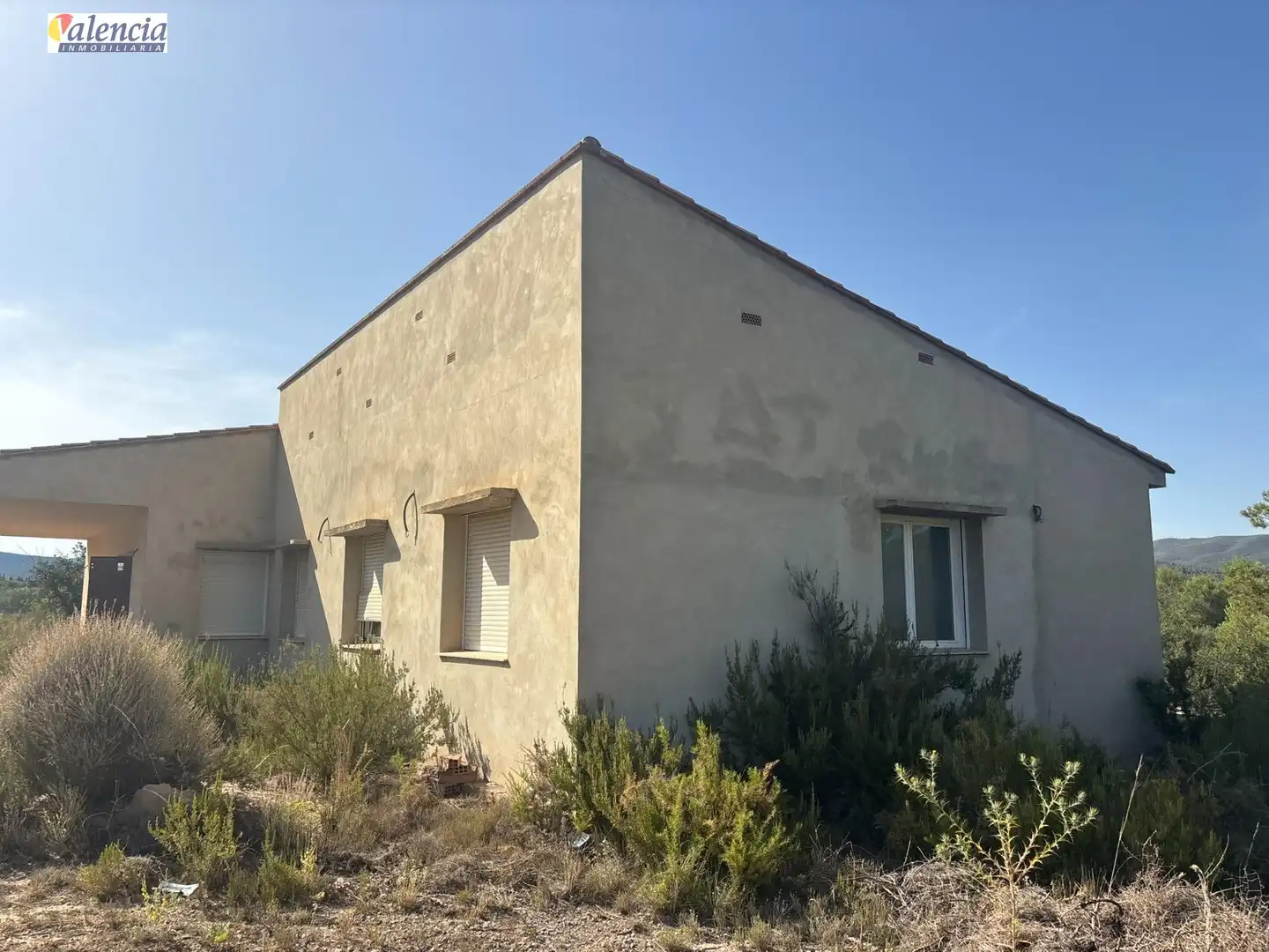 Vista exterior de Casa o xalet en venda en Casinos