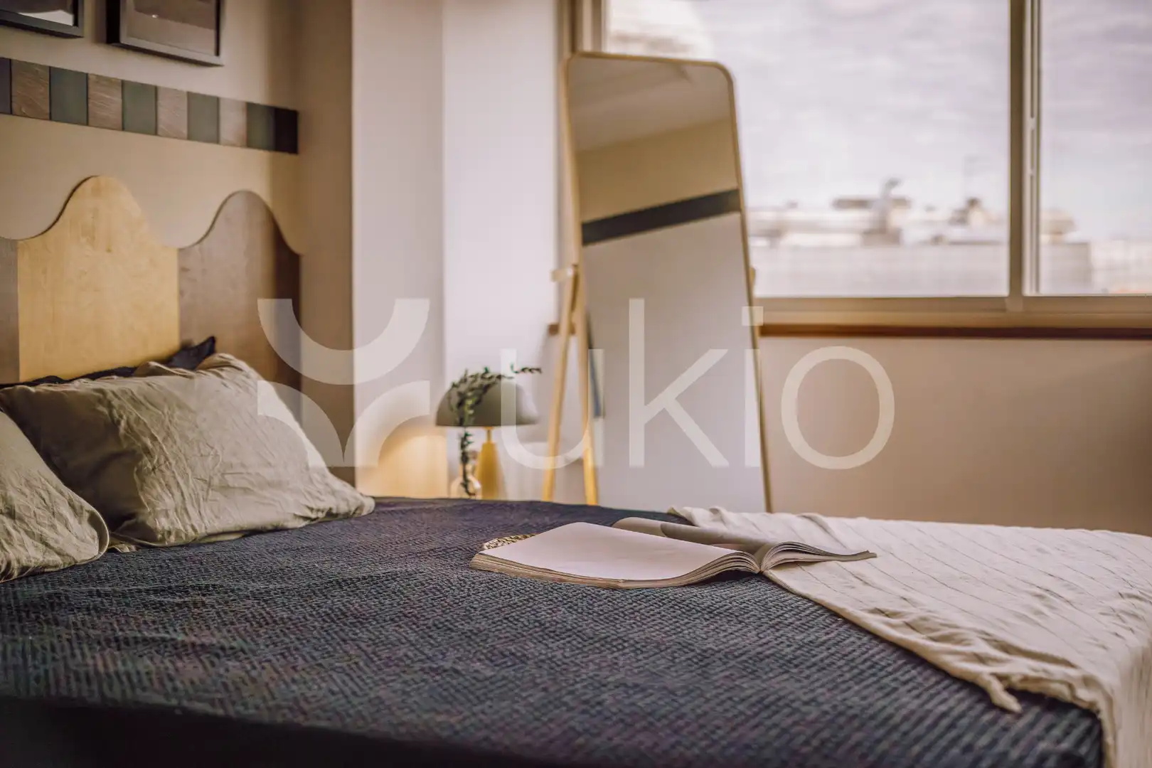 Bedroom of Flat for rent in Madrid  with Air Conditioner, Heating and Furnished
