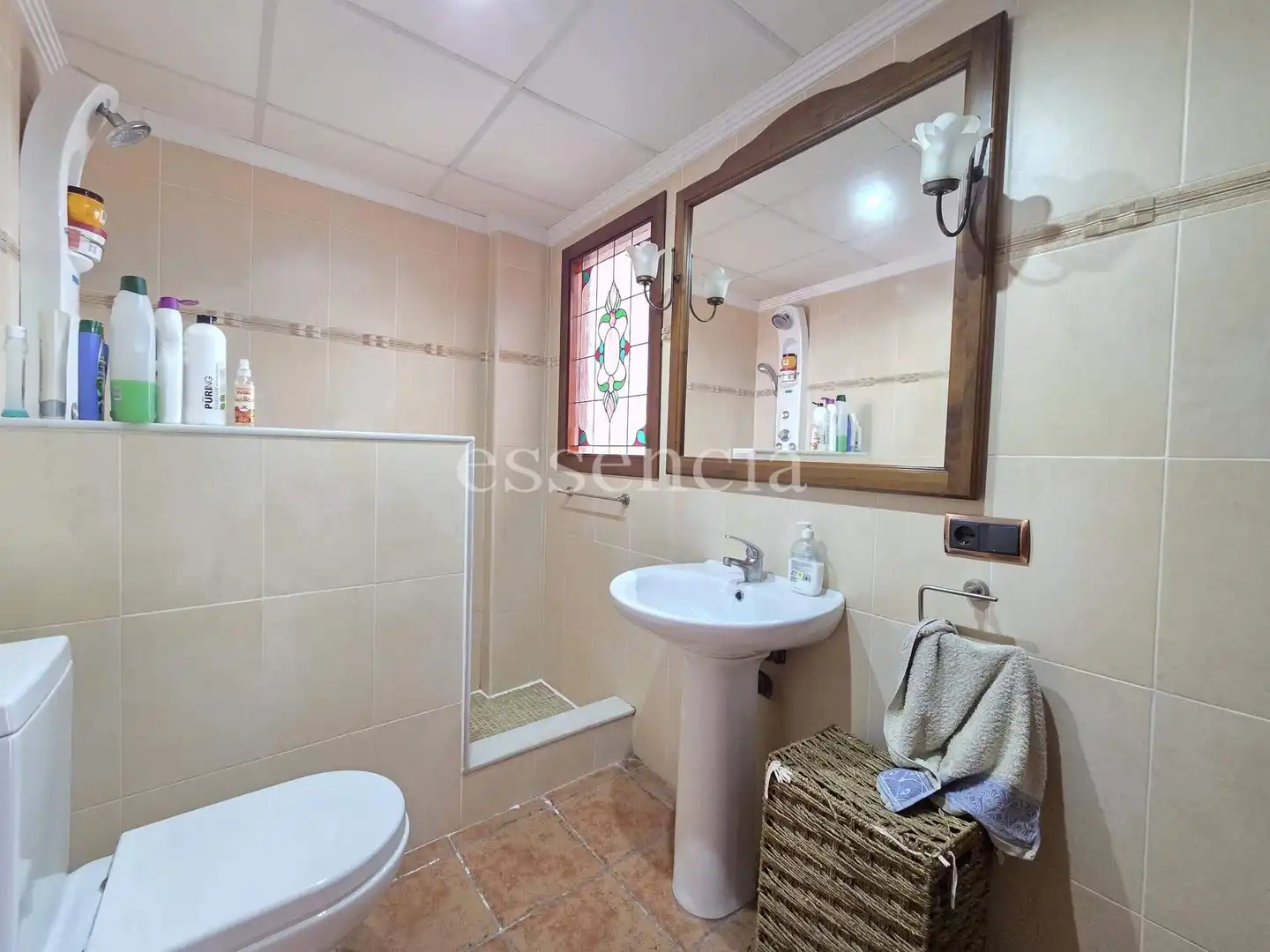 Bathroom of Houses for sale in Terrateig  with Air Conditioner, Private garden and Terrace