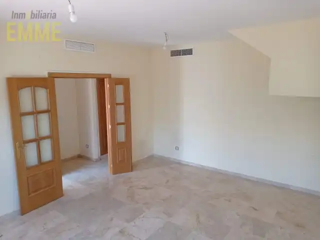 Detached homes for rent in Ronda  with Air Conditioner and Pets allowed