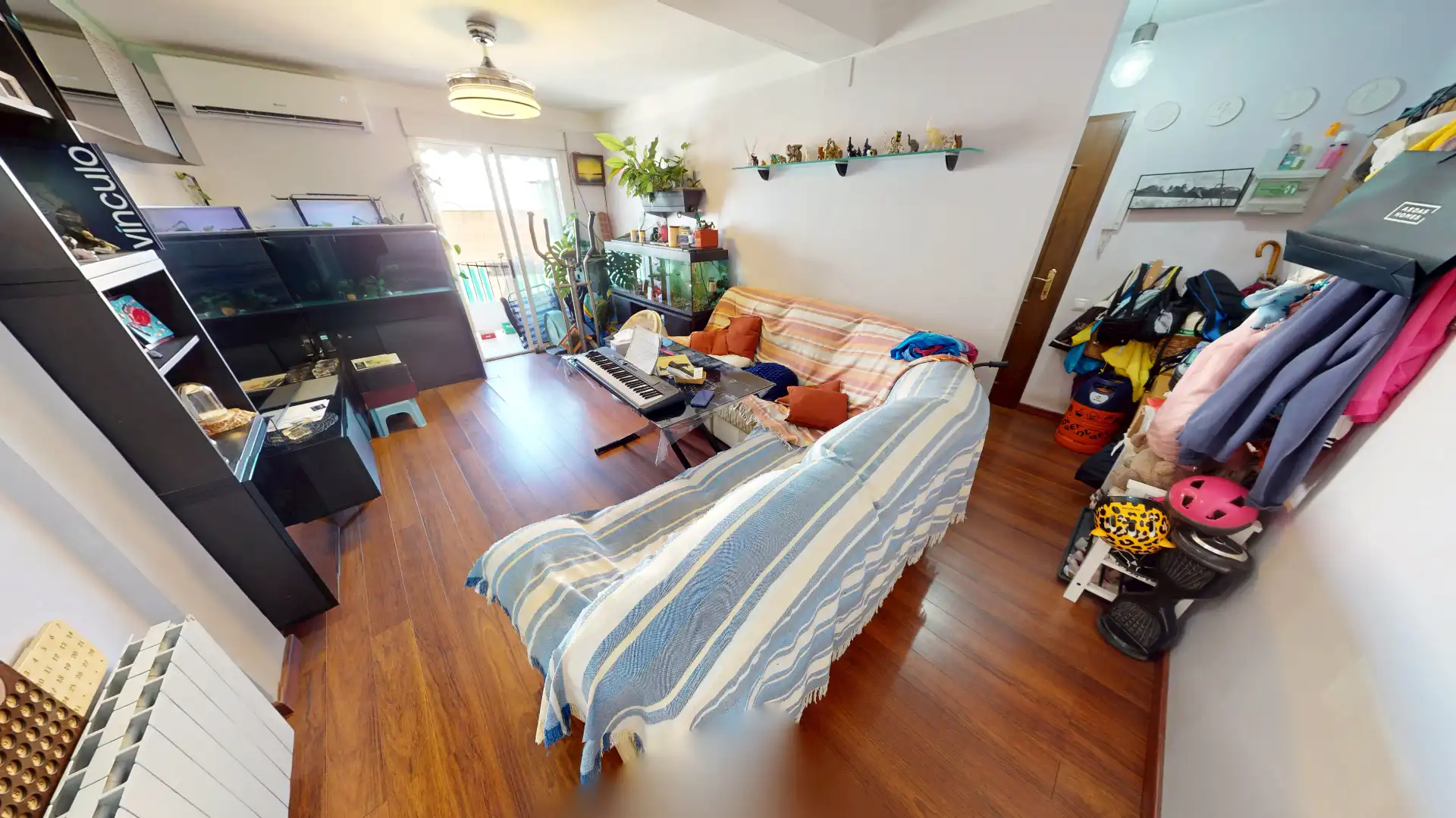 Wohnzimmer von Wohnung zum Verkauf in Alicante / Alacant mit Klimaanlage, Heizung und Parkett