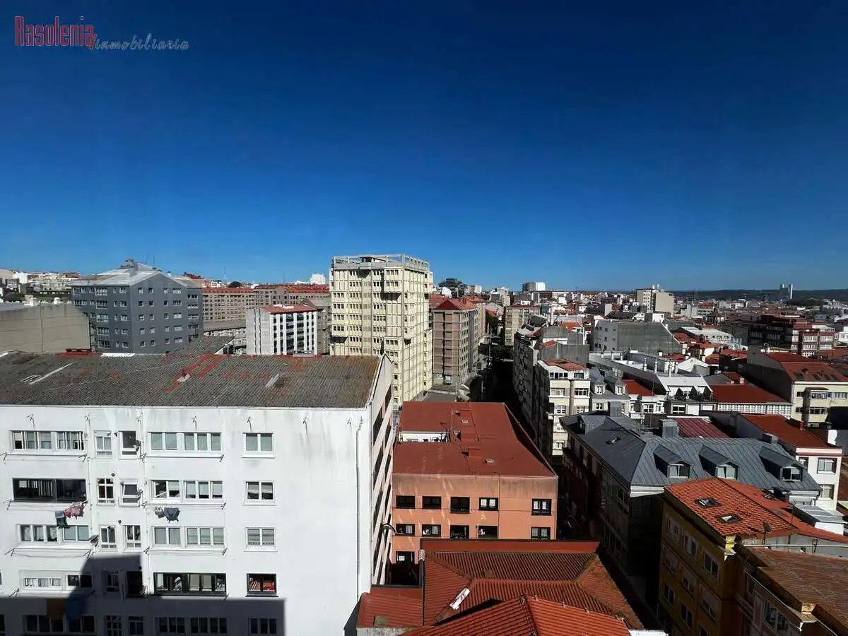 Vista exterior de Pis en venda en Monte Alto - Zalaeta - Atocha