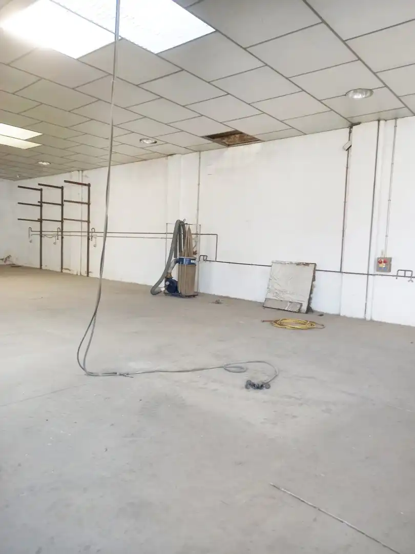Industrial buildings for sale in Encinas de Abajo