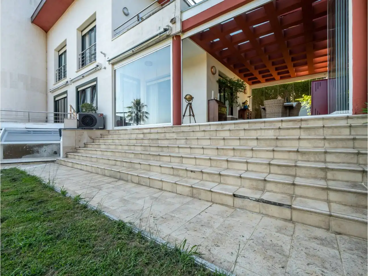 Terrassa de Casa o xalet en venda en Donostia - San Sebastián  amb Aire condicionat, Calefacció i Jardí privat