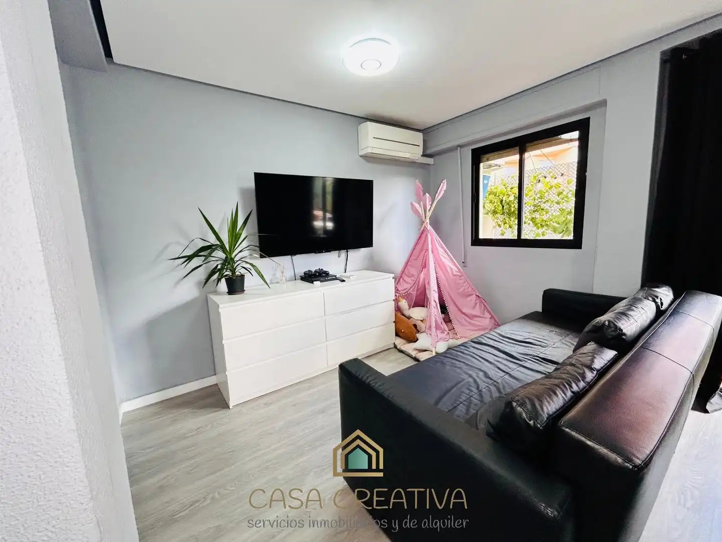 Wohnzimmer von Wohnung zum Verkauf in Gandia mit Privatgarten, Terrasse und Möbliert