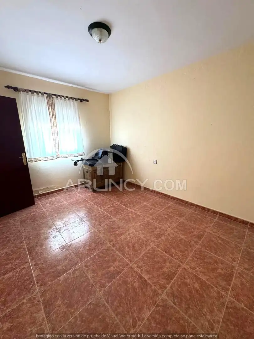 Casa adosada en venta en Alcalá de Guadaira con Aire acondicionado, Terraza y Trastero