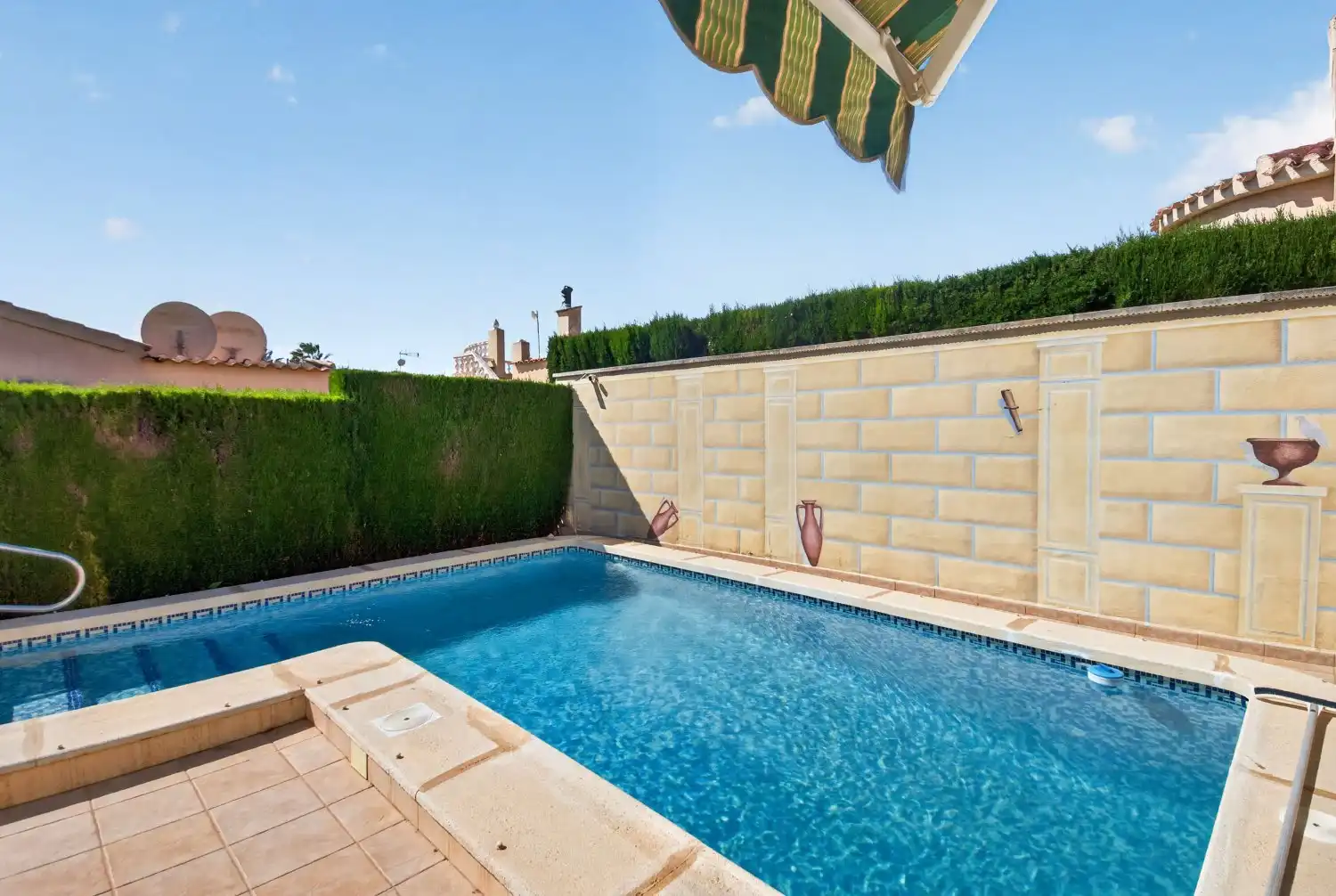 Chalet con piscina en venta en Orihuela Costa, imagen 5