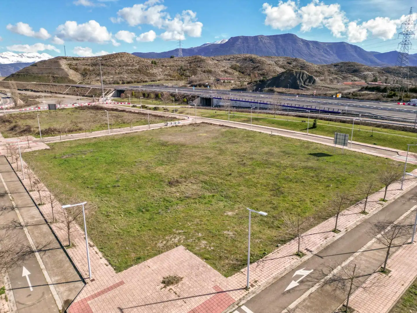 Terreni e lotti in vendita a REPARCELACI.PUENTE SARDAS