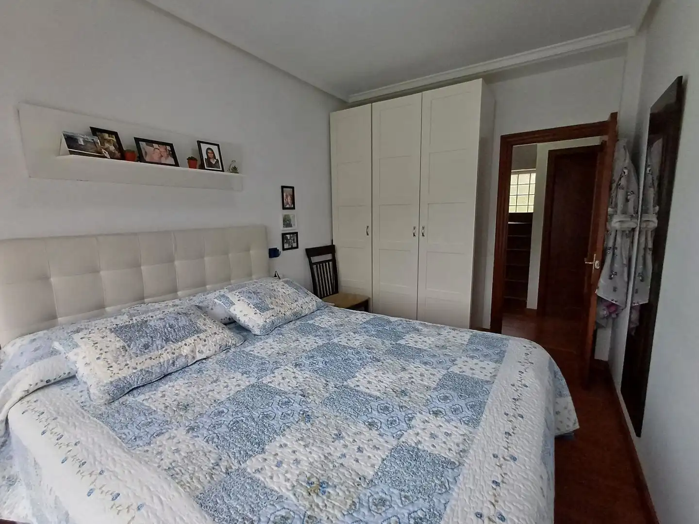 Dormitori de Casa o xalet en venda en Siero amb Calefacció, Traster i Piscina