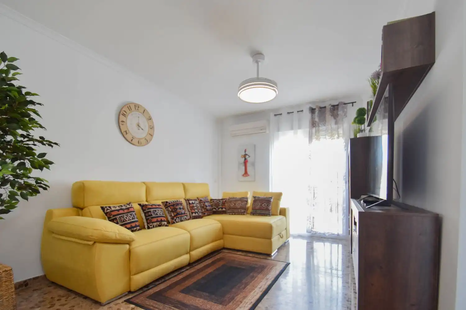 Sala de estar de Piso en venta en Las Gabias con Aire acondicionado