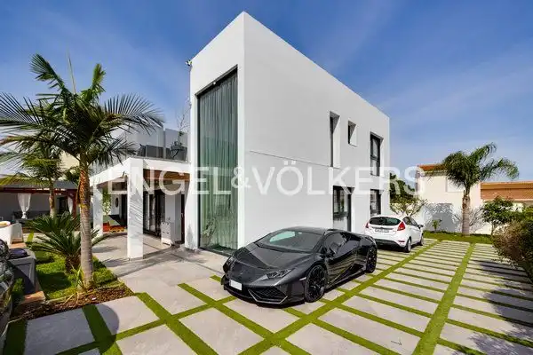 Vista exterior de Finca rústica en venta en Torrevieja con Aire acondicionado, Calefacción y Jardín privado
