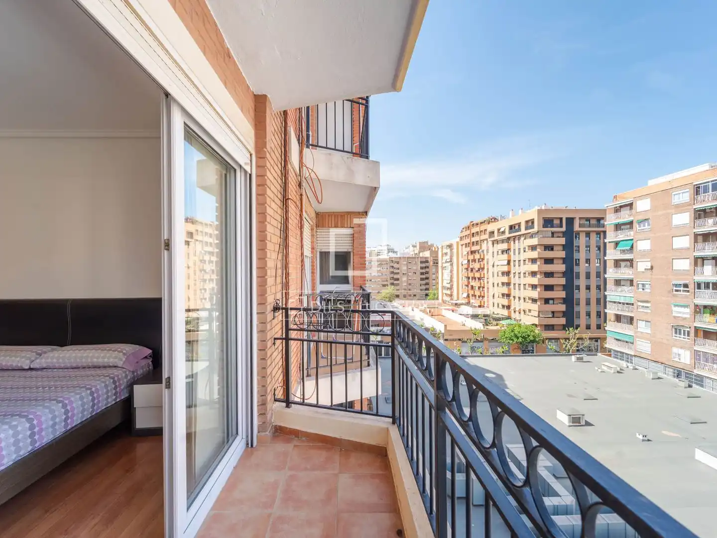 Terraza de Piso en venta en Valencia con Calefacción, Parquet y Amueblado