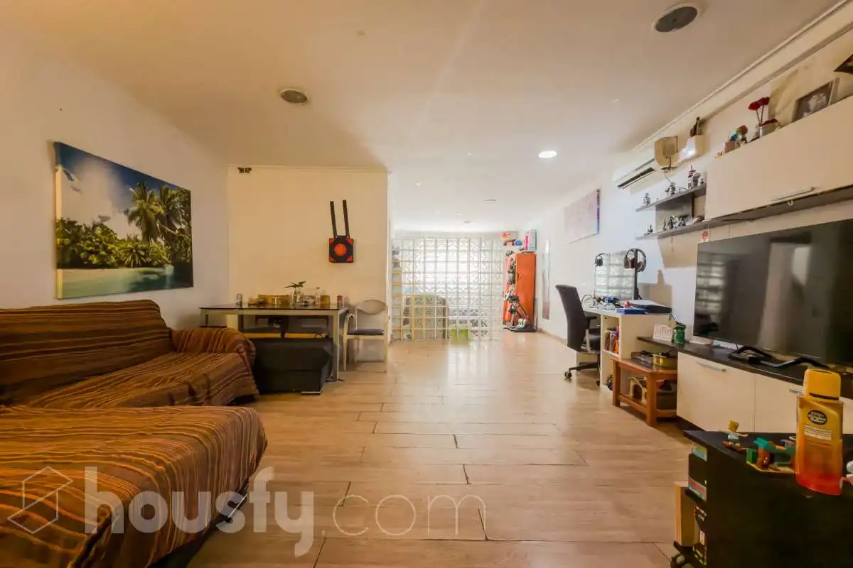 Pis en venda en Badalona amb Aire condicionat i Moblat