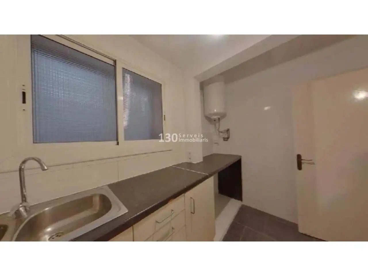 Appartamento con ascensore in vendita a Calle Concilio de Trento, imagen 3
