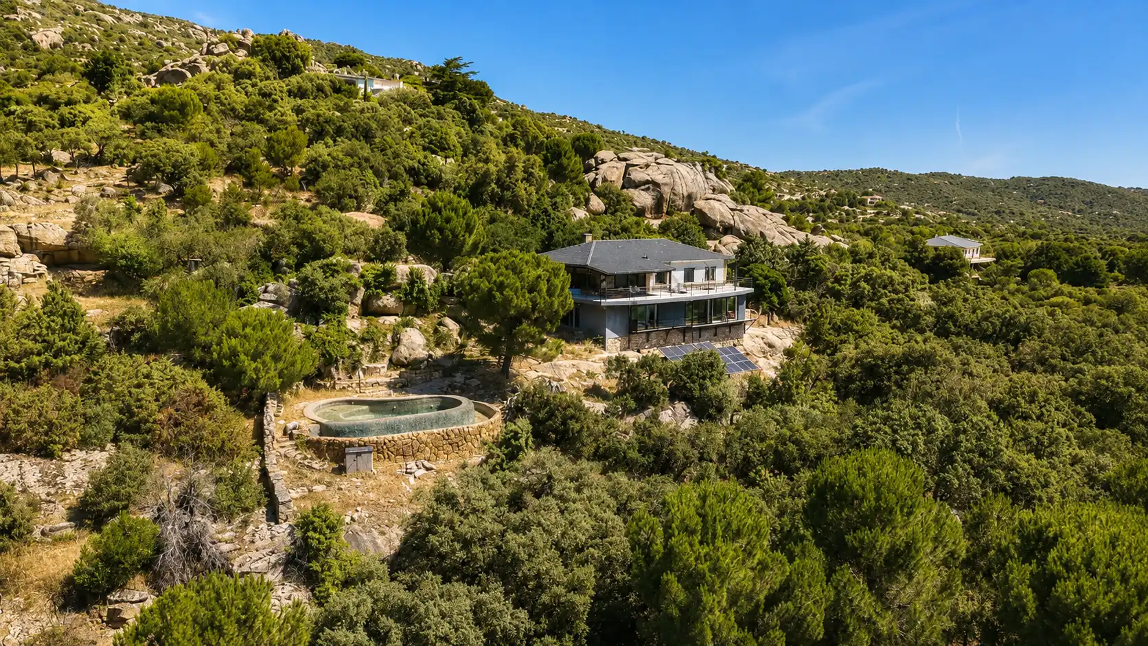 Exterior view of Houses for sale in Hoyo de Manzanares  with Air Conditioner, Private garden and Swimming Pool