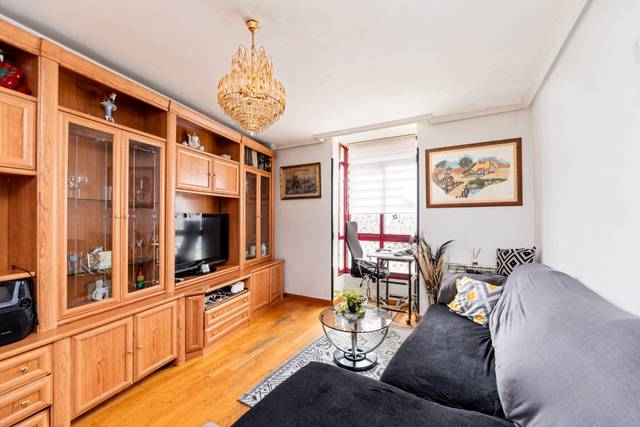 Piso en Venta en Calle de Bustillo del Oro en Berruguete