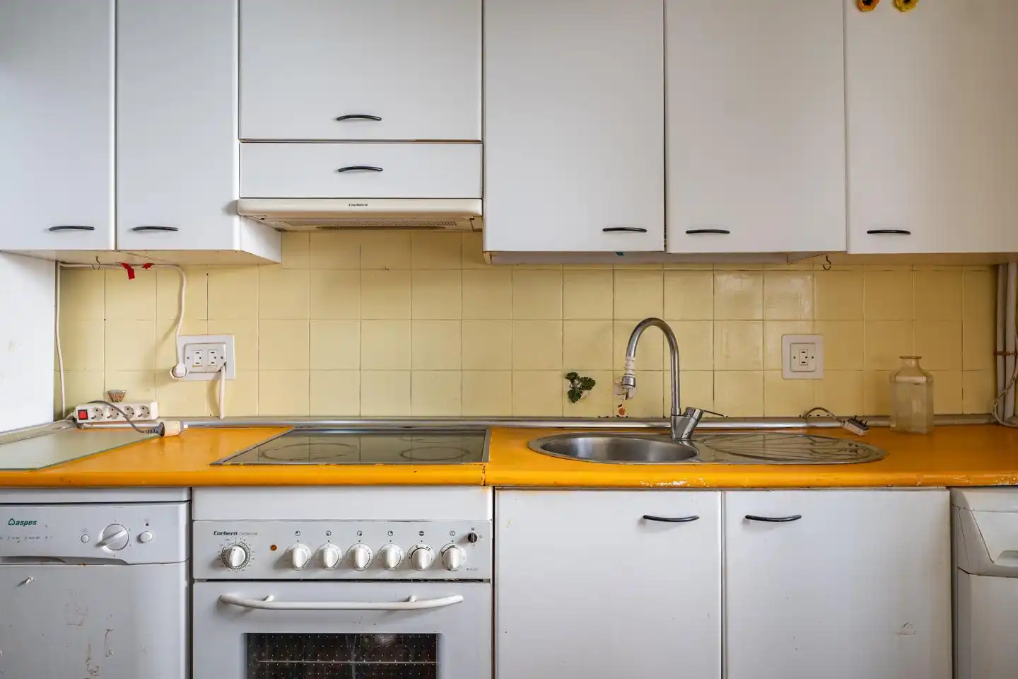 Cocina de Piso en venta en Ávila con Calefacción, Parquet y Terraza