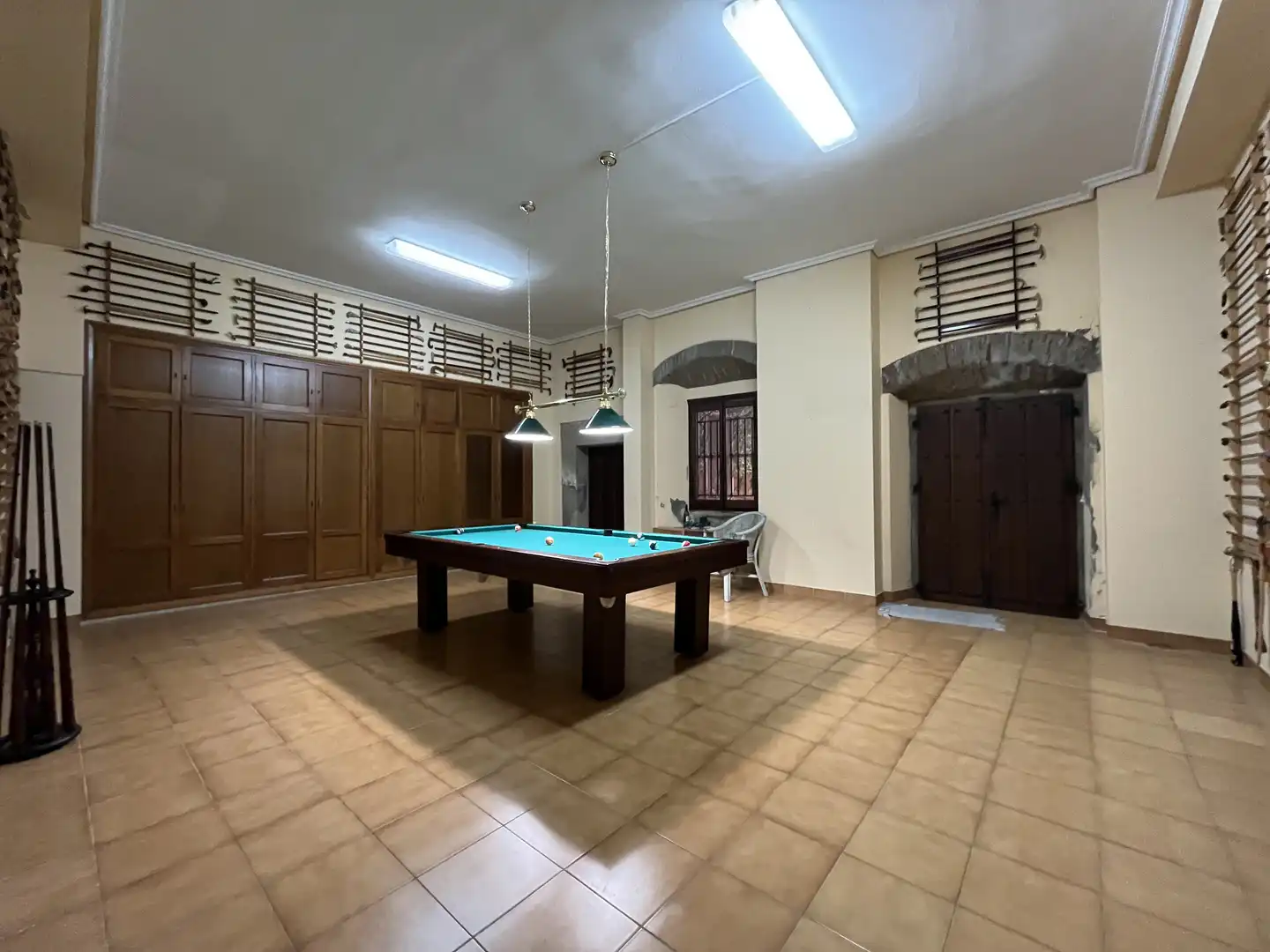 Houses for sale in Calle Coria, Centro Ciudad