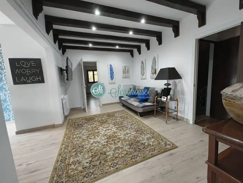 Houses for sale in Segovia  with Heating