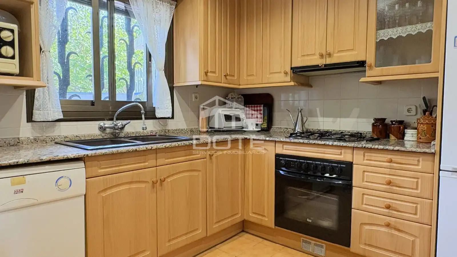 Cocina de Casa adosada en venta en Creixell con Aire acondicionado, Calefacción y Terraza