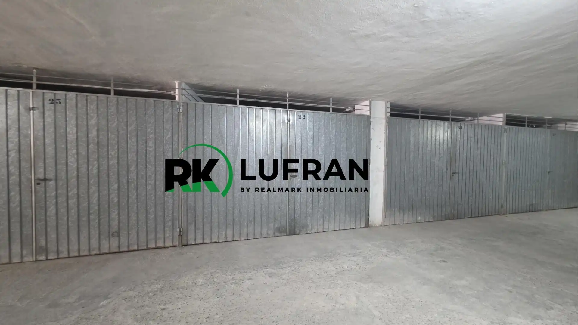 Parkplatz von Wohnung zum Verkauf in El Campello mit Klimaanlage, Privatgarten und Terrasse