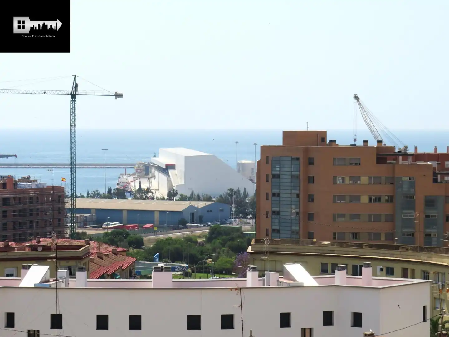 Vista exterior de Piso en venta en Alicante / Alacant con Aire acondicionado, Calefacción y Jardín privado