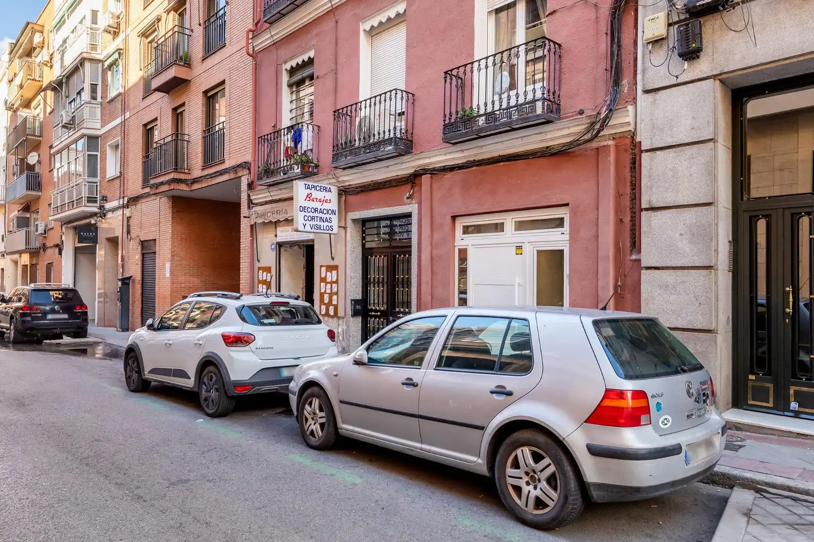 Parkplatz von Wohnungen zum Verkauf in Madrid
