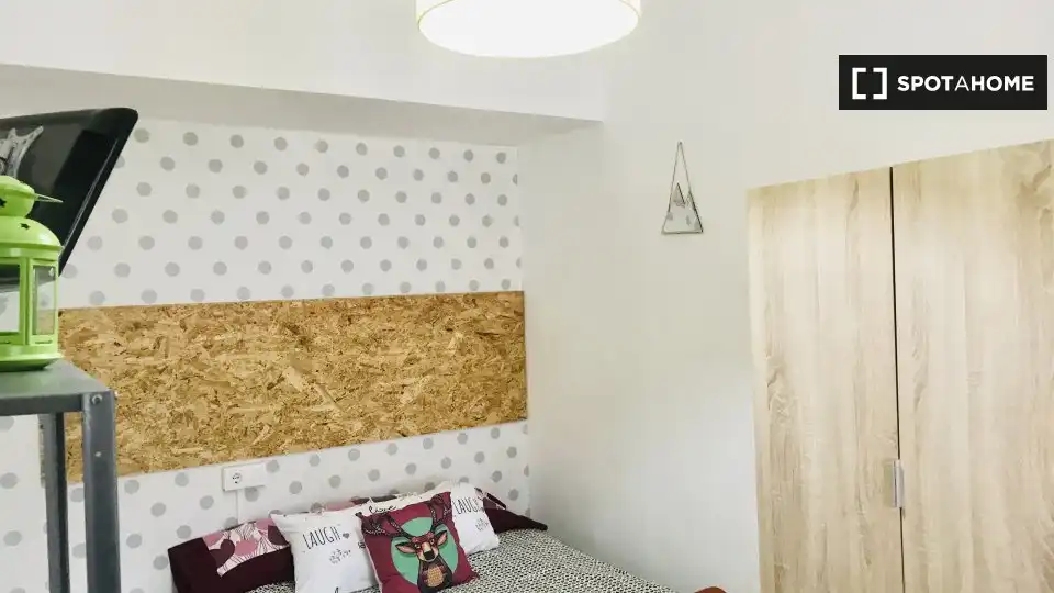 Room in Casco Vello