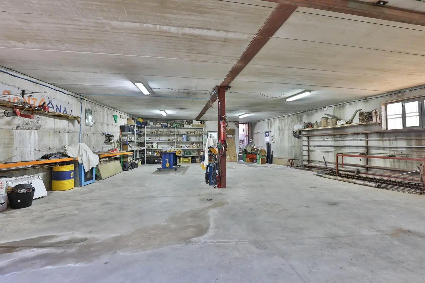 Industrial buildings for sale in Calle Atalaya, Alcalá la Real
