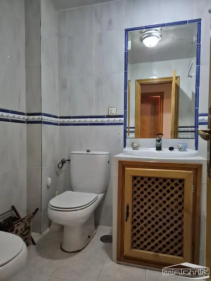 Baño de Piso en venta en Lucena con Trastero y Amueblado