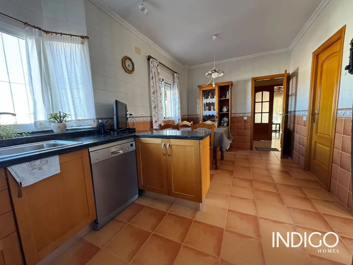 Cuina de Casa o xalet en venda en Mutxamel amb Aire condicionat, Calefacció i Terrassa