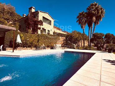 Chalet en venta en Poyales del Hoyo