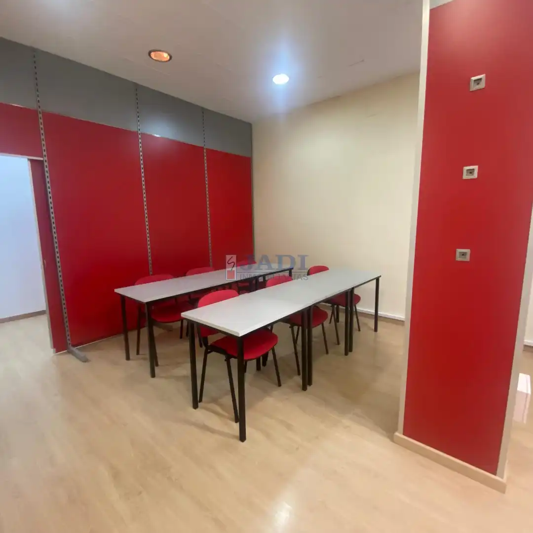 Local comercial de lloguer a Valdepeñas, imagen 13