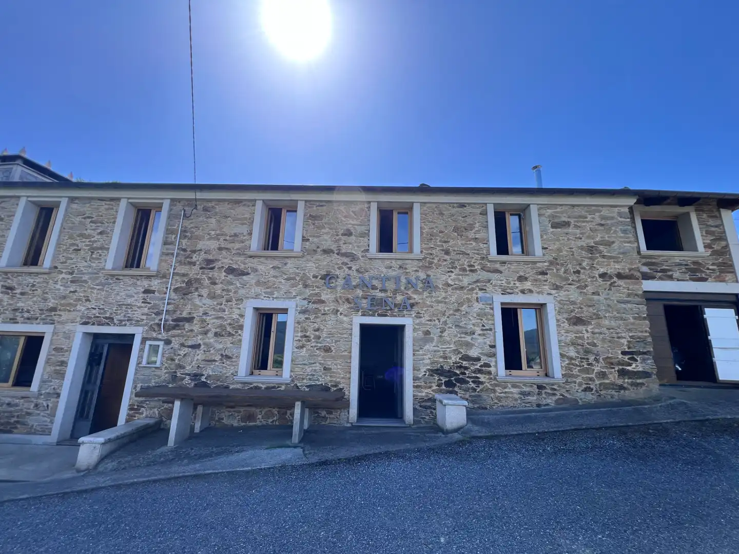 Vista exterior de Finca rústica en venda en Sena amb Calefacció, Parquet i Terrassa