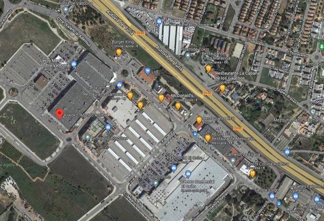 Local comercial en Alquiler en El Paraíso - Los Almendros