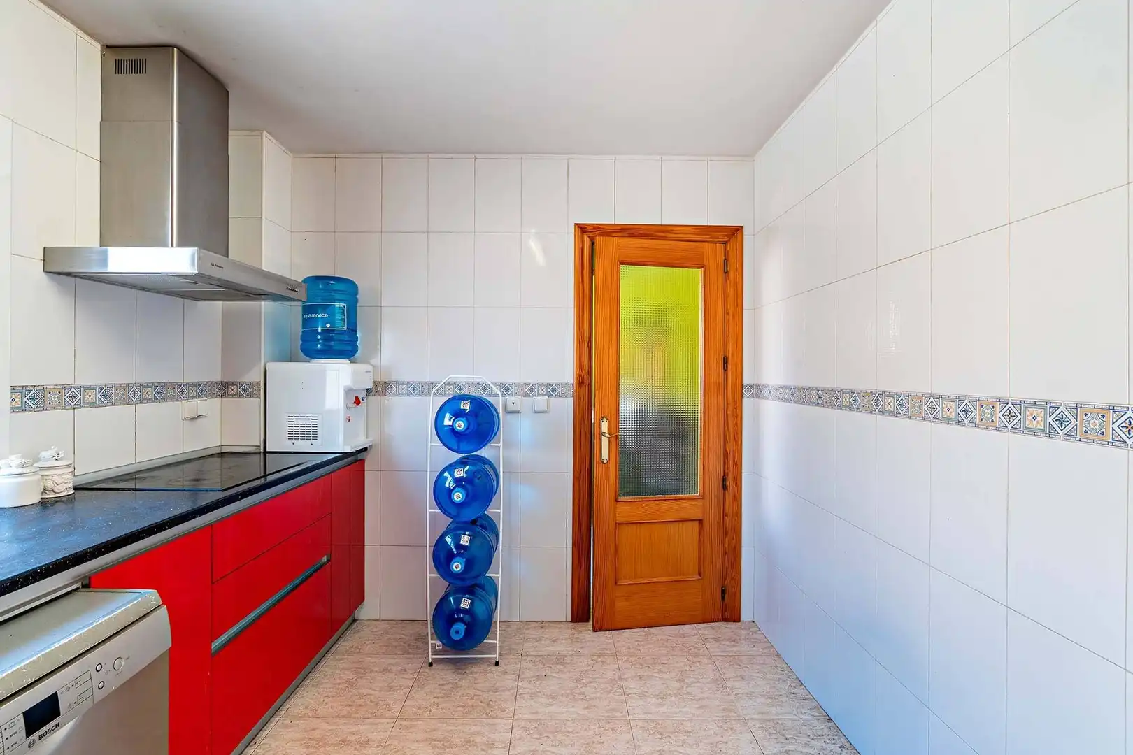 Cuina de Casa adosada en venda en Roquetas de Mar amb Terrassa