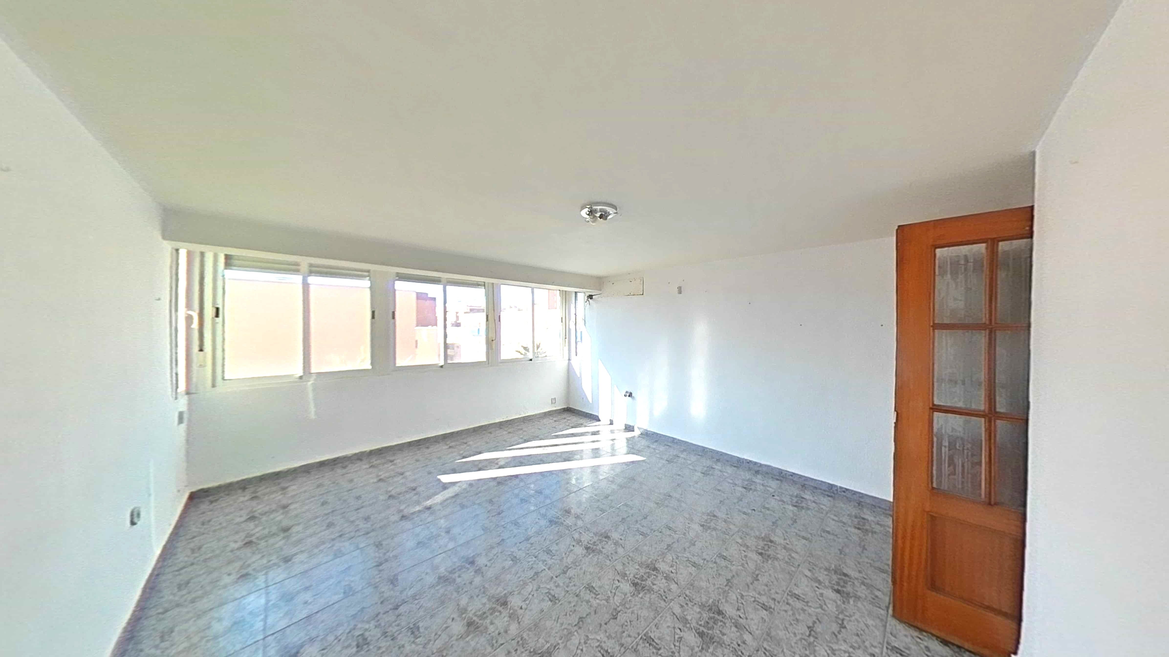 Living room of Flat for sale in  Almería Capital  with Air Conditioner and Oven