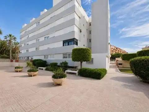 Vista exterior de Apartamento en venta en Roquetas de Mar con Jardín privado y Piscina comunitaria