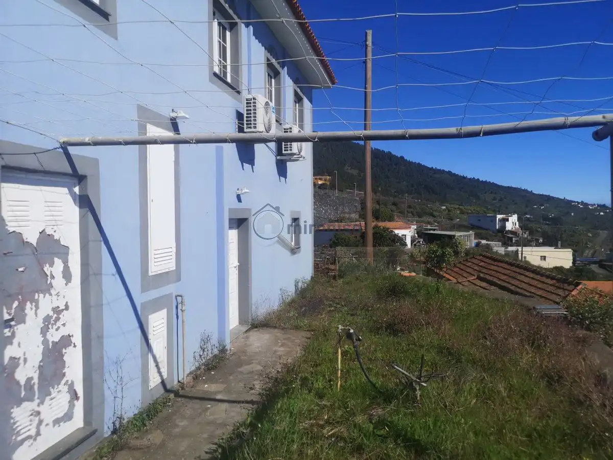 Vista exterior de Casa o xalet en venda en Villa de Mazo amb Jardí privat, Terrassa i Traster