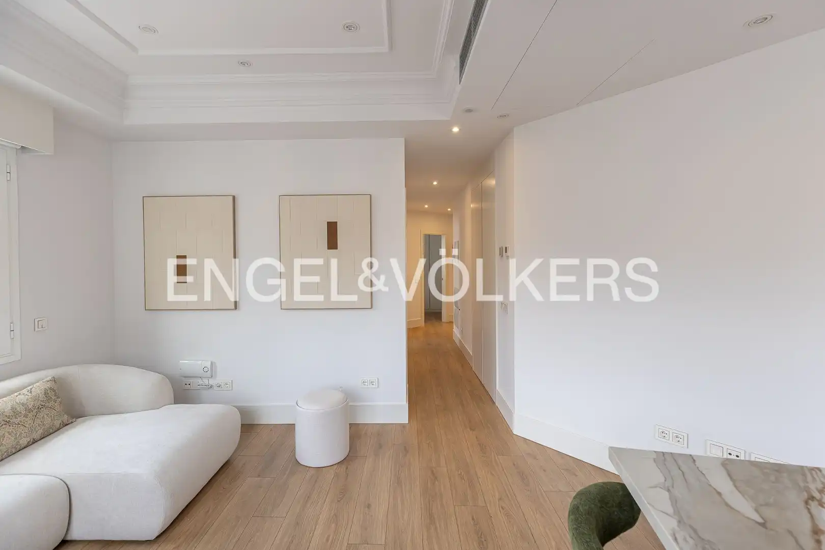 Sala de estar de Piso de alquiler en Madrid con Aire acondicionado, Calefacción y Trastero
