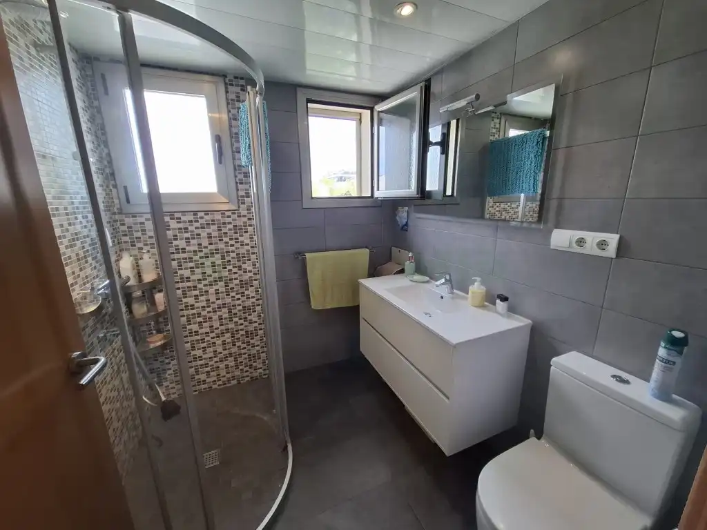 Baño de Piso en venta en Pineda de Mar